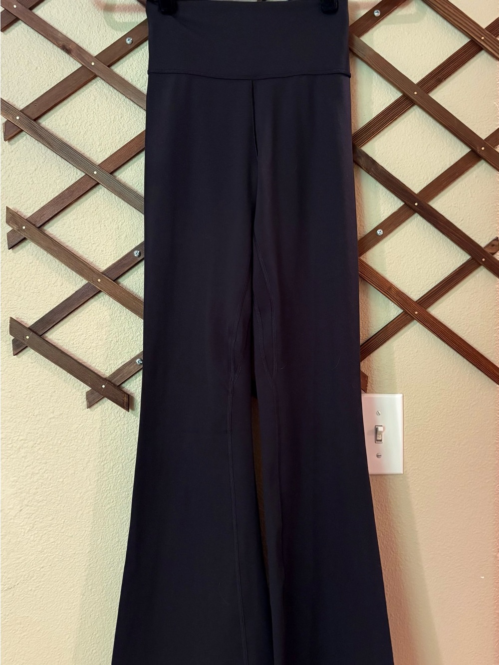 Women’s Black Flare Legging